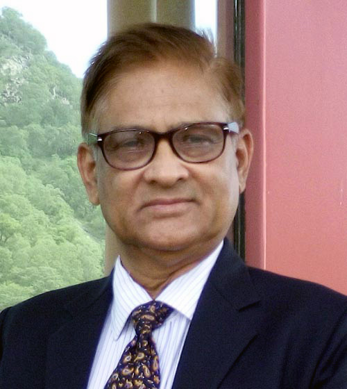 Dr. Balraj Gupta